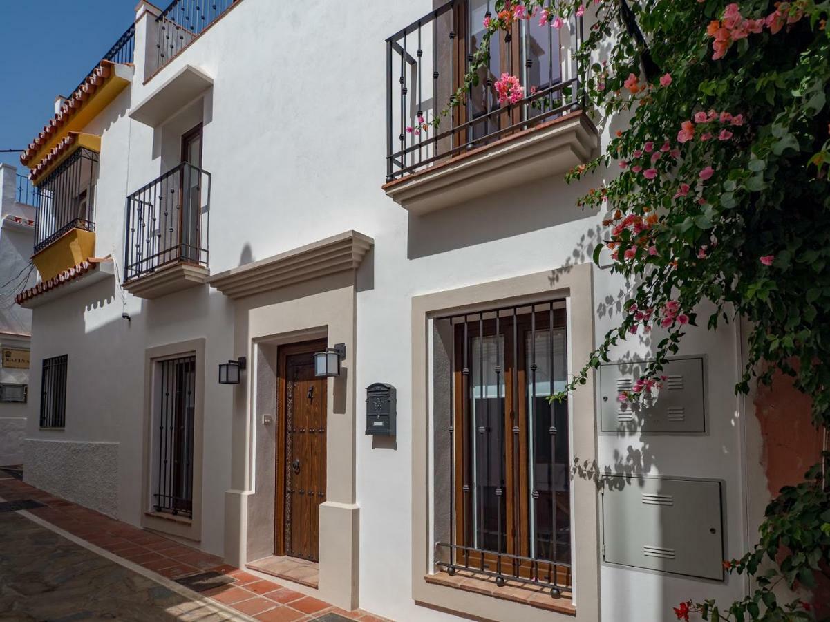 Вілла Marbella Old Town : Luxury Townhouse Екстер'єр фото